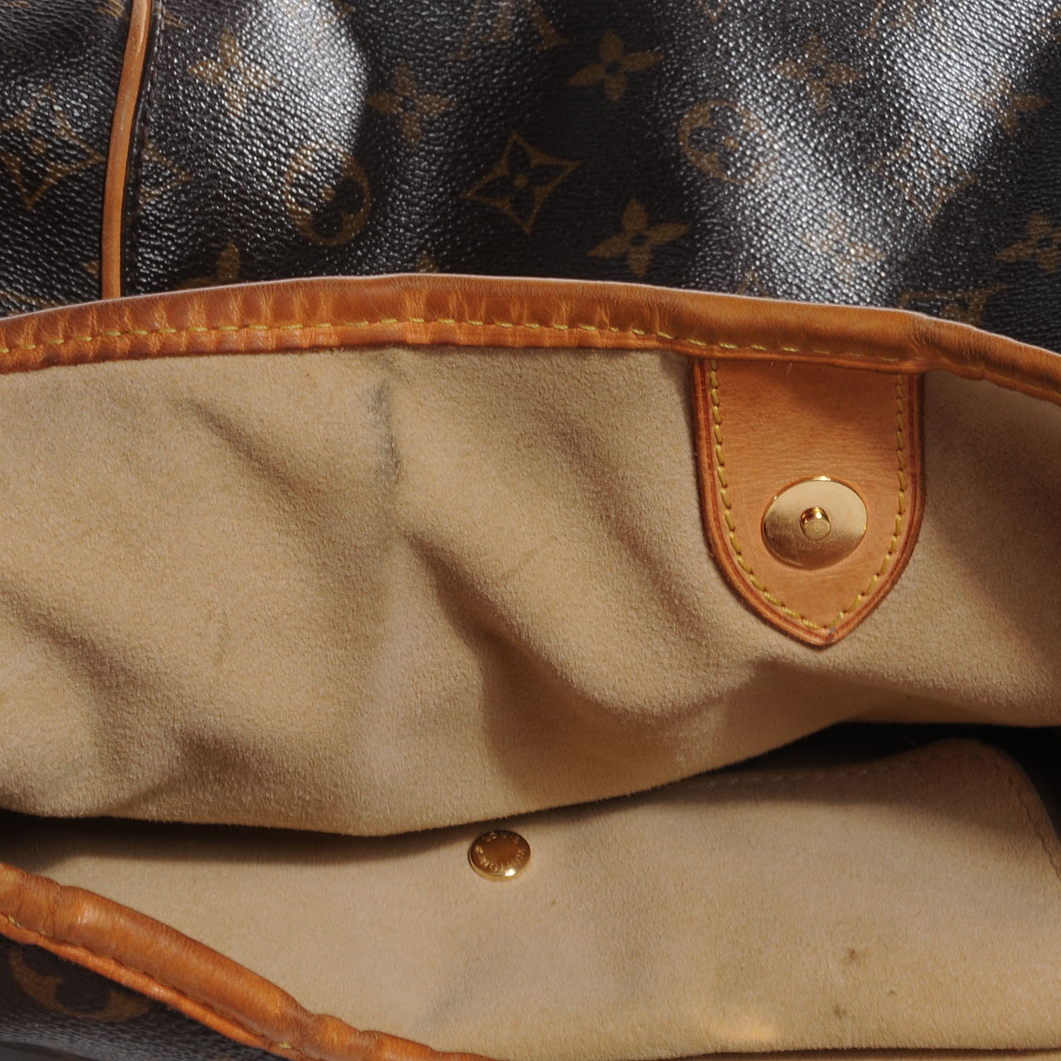 Louis Vuitton Monogram Galliera PM 7 of 10