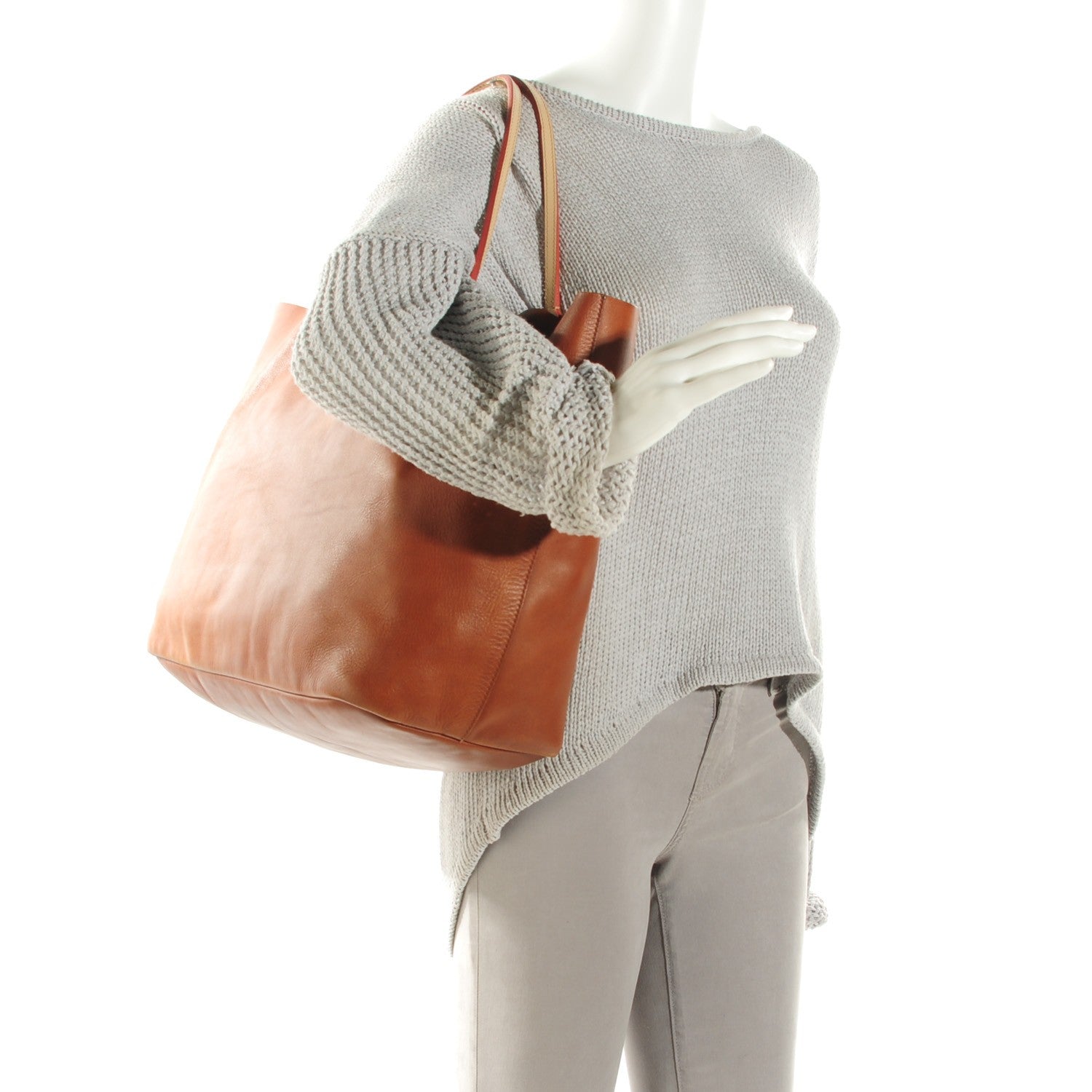 Givenchy Calfskin Large Antigona Tote Camel 2 of 9