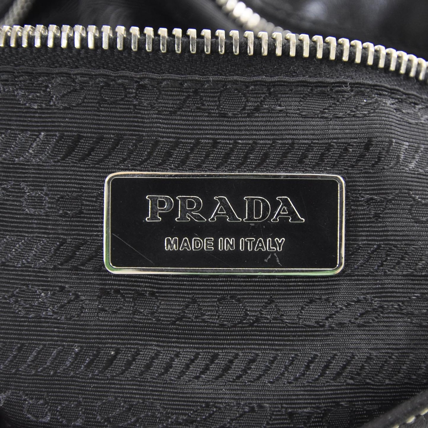 Leather Pushlock Flap Shoulder Bag Black
