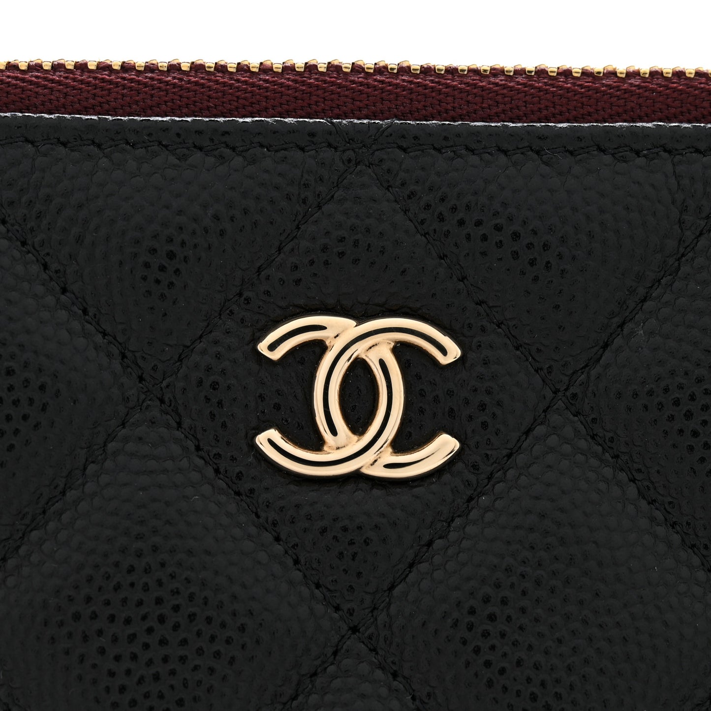 Caviar Quilted Medium Cosmetic Case Black