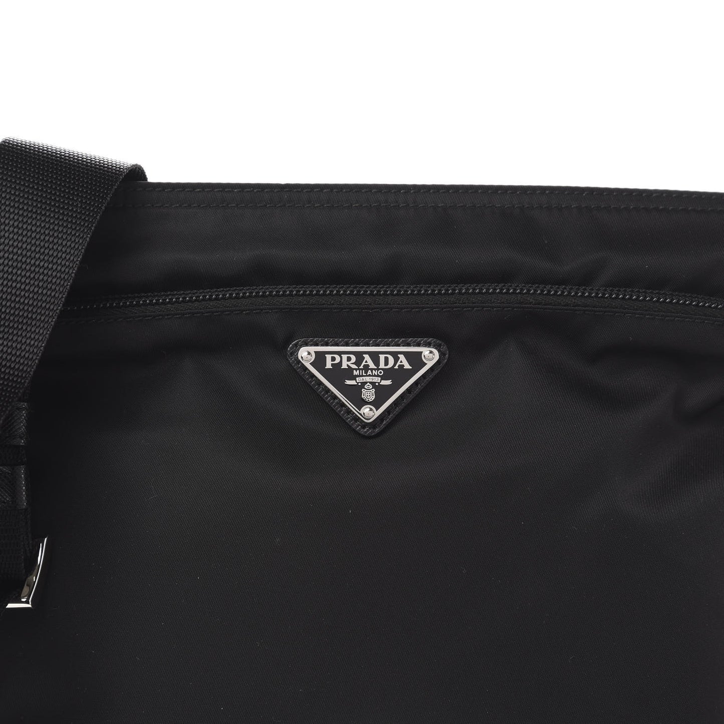 Nylon Flat Messenger Bag Black