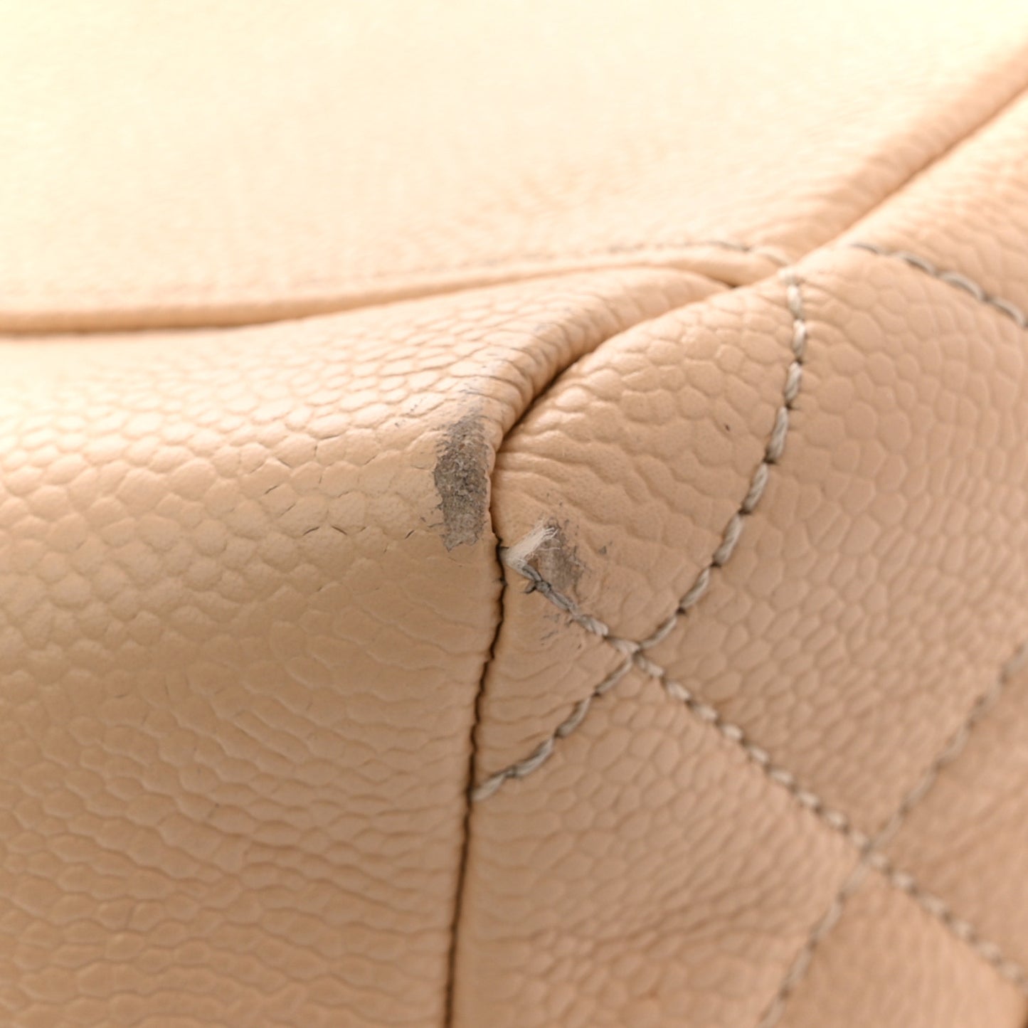 Caviar Quilted Grand Shopping Tote GST Beige Clair