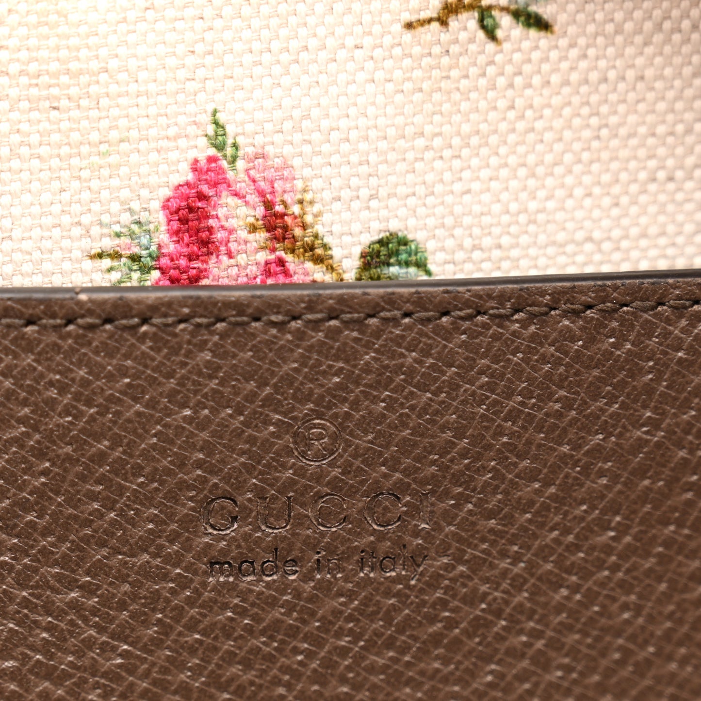 GG Supreme Monogram Web Neo Vintage Shoulder Bag Beige New Acero Crop