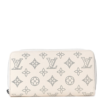 Louis Vuitton Mahina Zippy Wallet Ivory 1 of 8