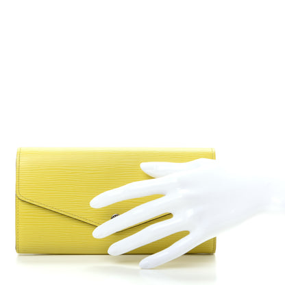 Louis Vuitton Epi Sarah Wallet NM Pistache 2 of 6