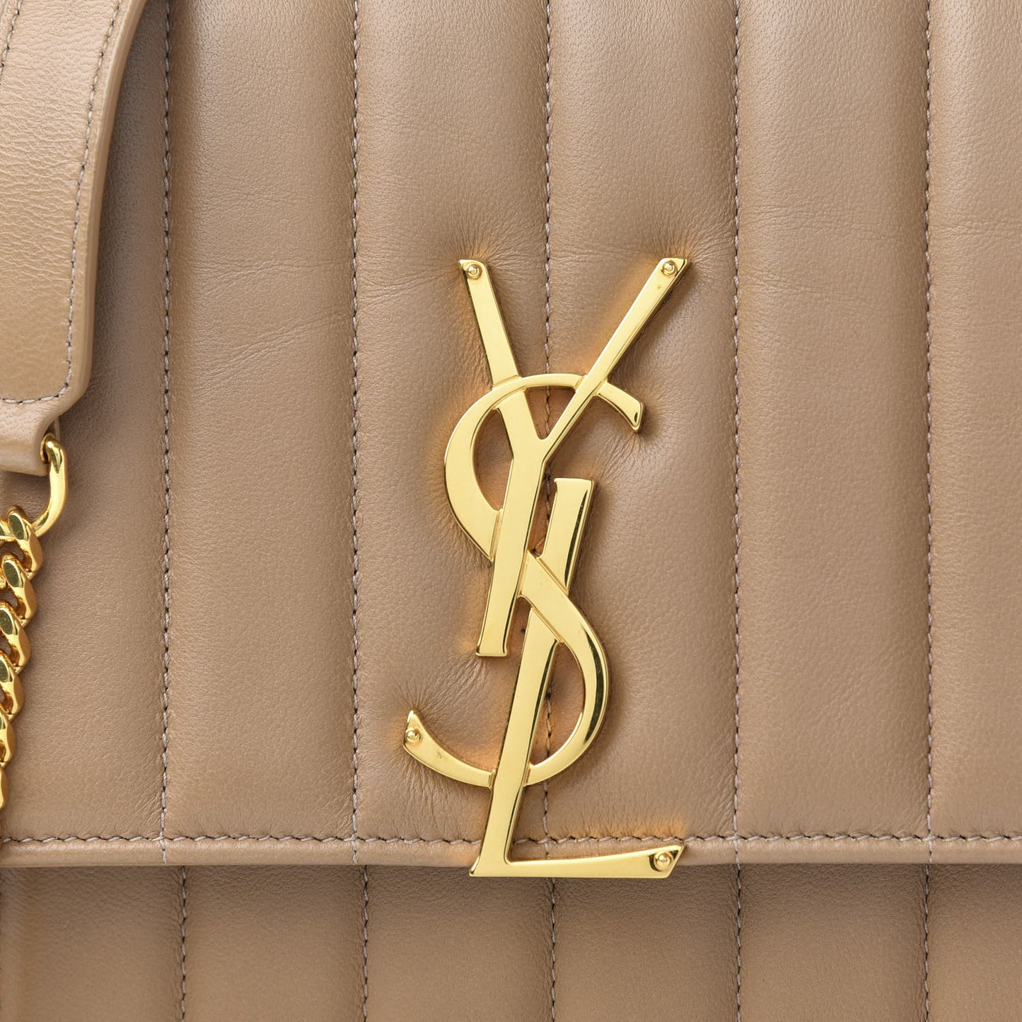 Lambskin Matelasse Monogram Vicky Chain Wallet Peru