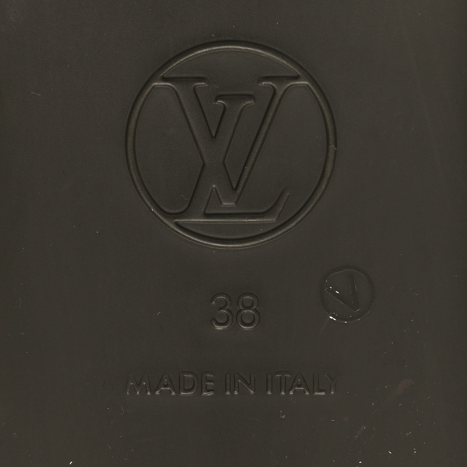 Louis Vuitton Matte Rubber Monogram Embossed Sunbath Slide Sandals 38 Khaki 6 of 7
