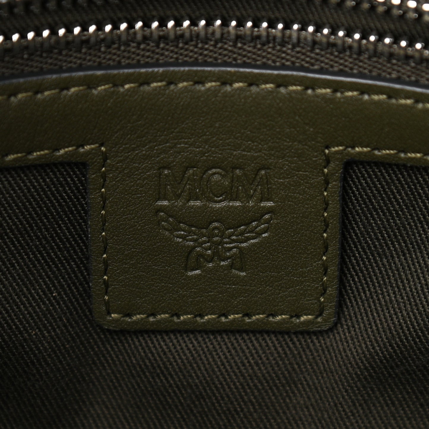 Visetos Wash Crossbody Sea Turtle