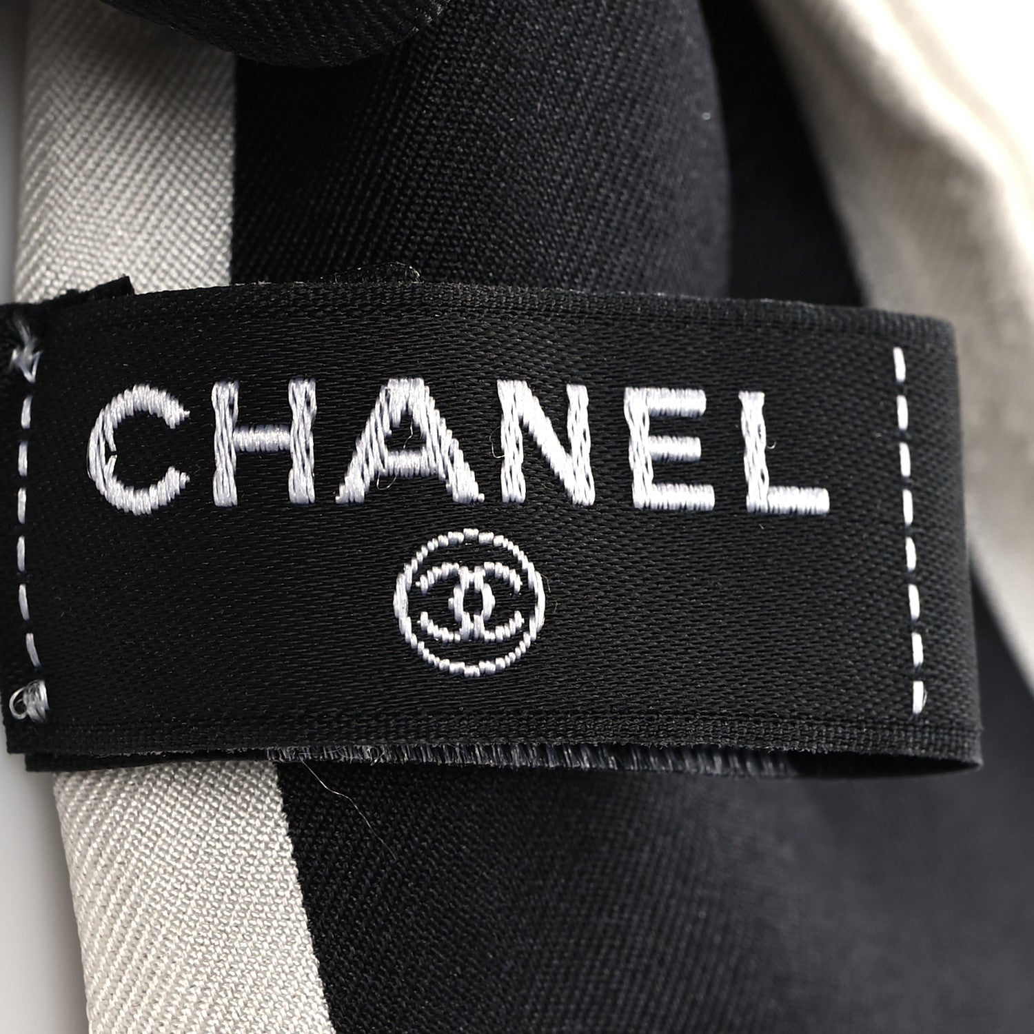 Chanel Silk Hair Tie Black Ivory 3 of 3