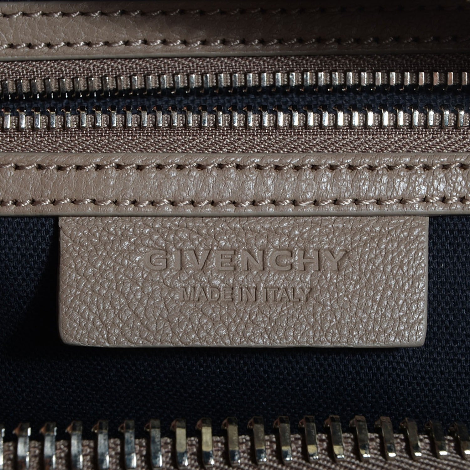 Givenchy Sugar Goatskin Medium Antigona Sand 6 of 9