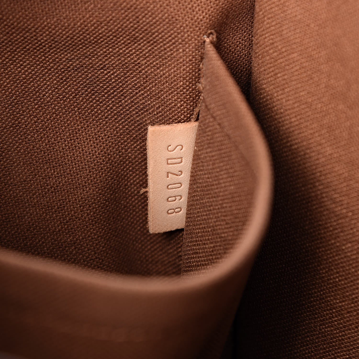 Louis Vuitton Monogram Popincourt Haut 8 of 13