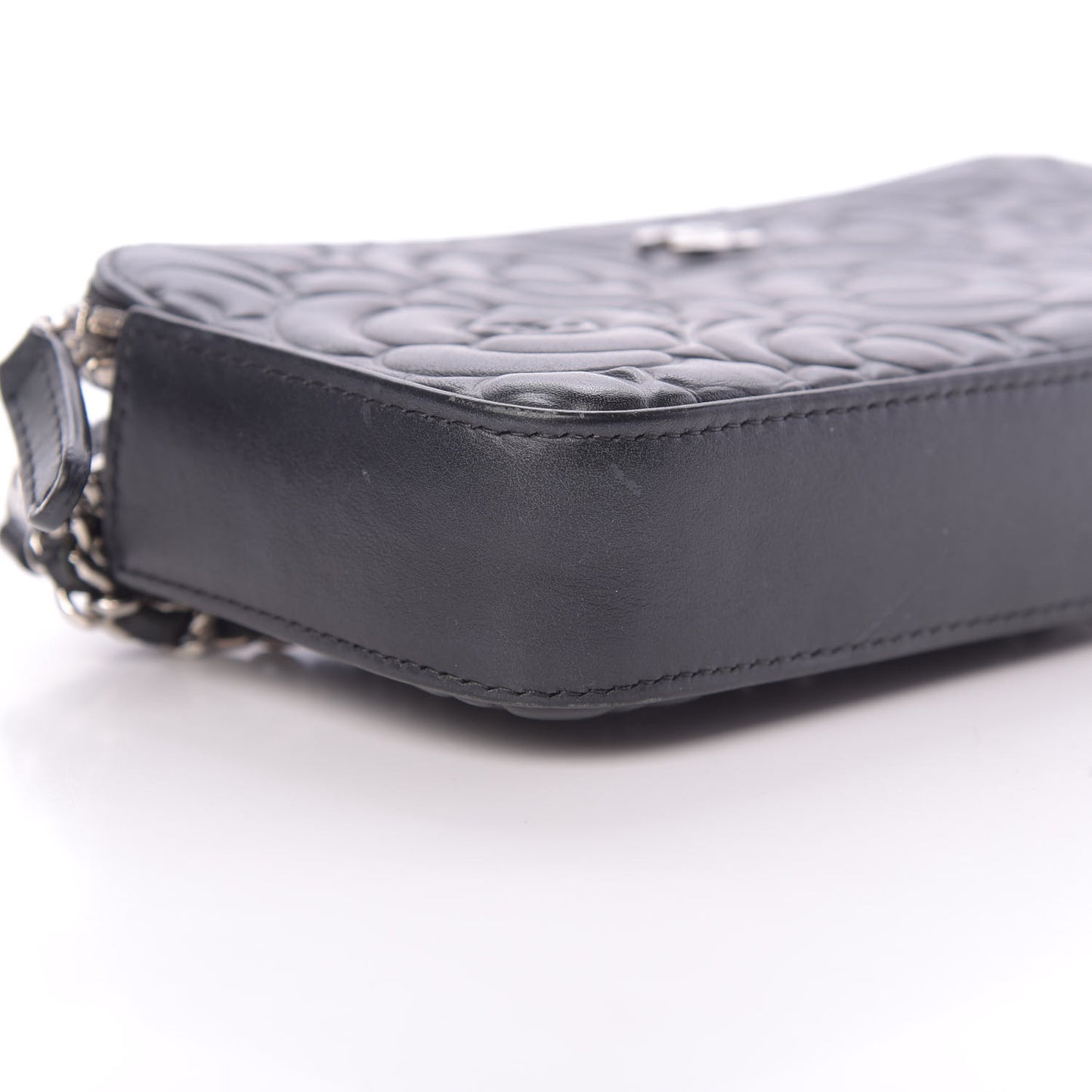 Lambskin Camellia Embossed Small Clutch With Chain Black