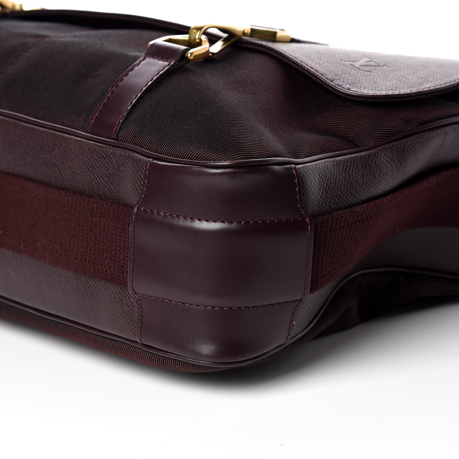 Louis Vuitton Taiga Dersou Messenger Bag Acajou 6 of 10