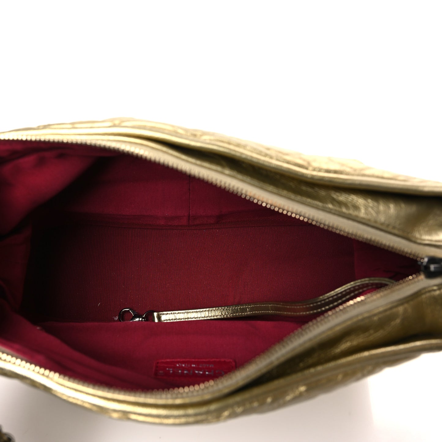 Metallic Aged Calfskin Quilted Medium Gabrielle Gold