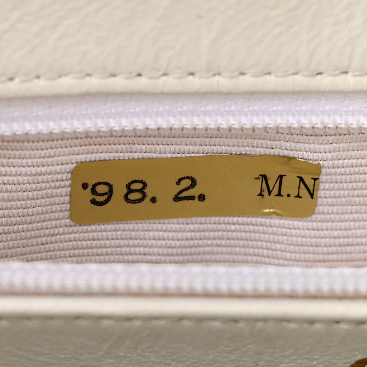 Chanel Caviar Quilted Shoulder Bag White 9 of 17