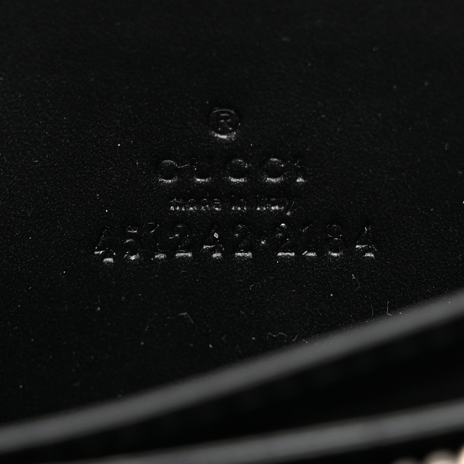 Gucci GG Supreme Monogram Zip Around Card Case Black 6 of 6