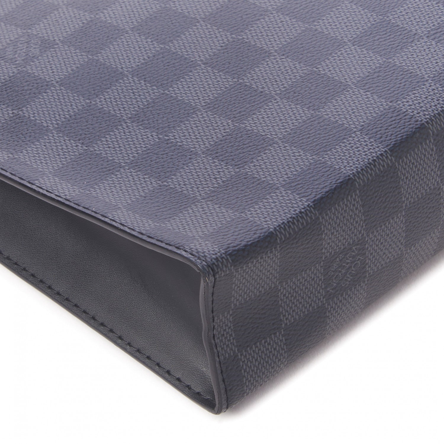 Louis Vuitton Damier Graphite Pochette Voyage MM 5 of 7