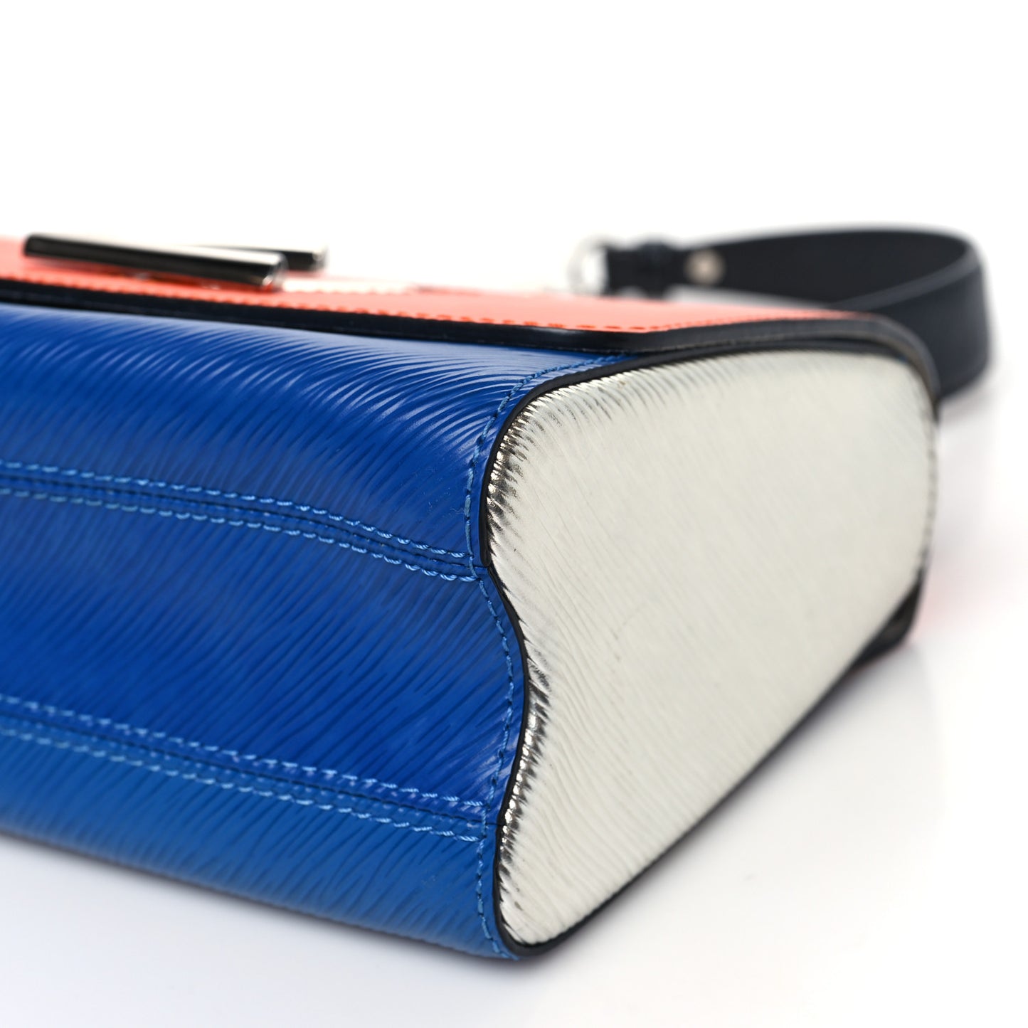 Epi Twist Shoulder Bag MM Marine Orange