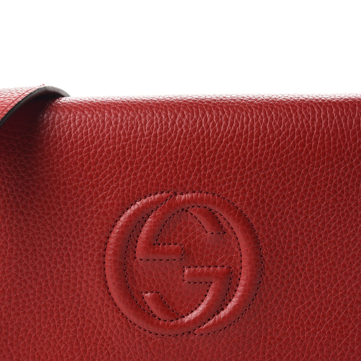 Pebbled Calfskin Soho Wallet on Chain Hibiscus Red