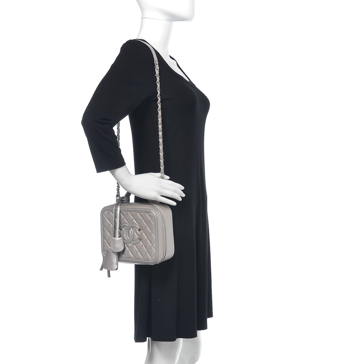 Chanel Metallic Caviar Quilted Medium CC Filigree Vanity Case Silver 2 of 10