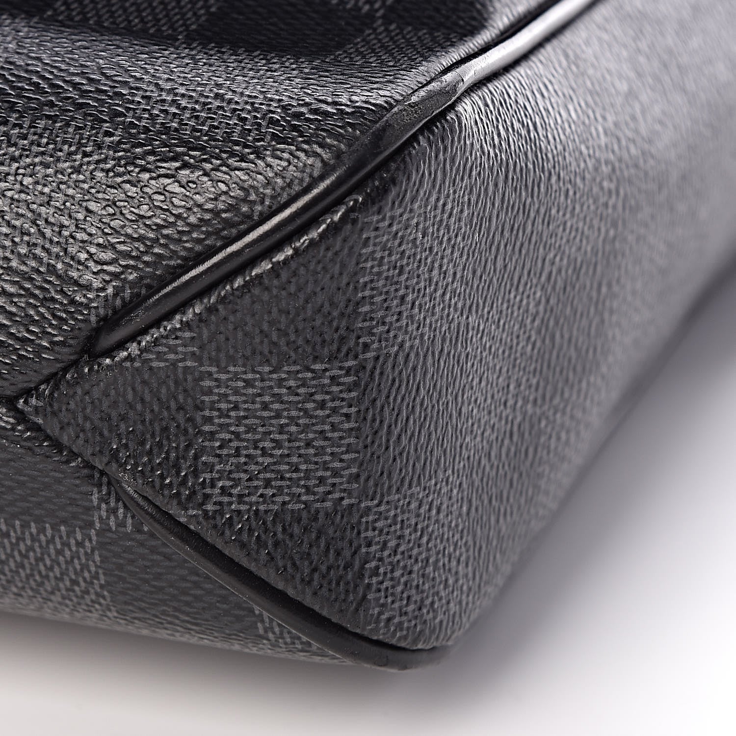 Louis Vuitton Damier Graphite District PM 9 of 9
