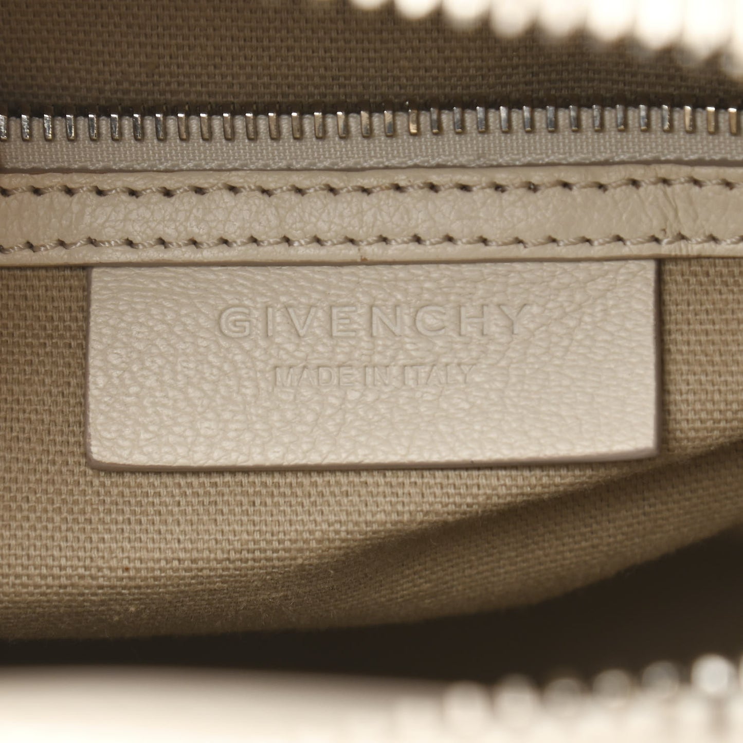 Sugar Goatskin Small Antigona Off White