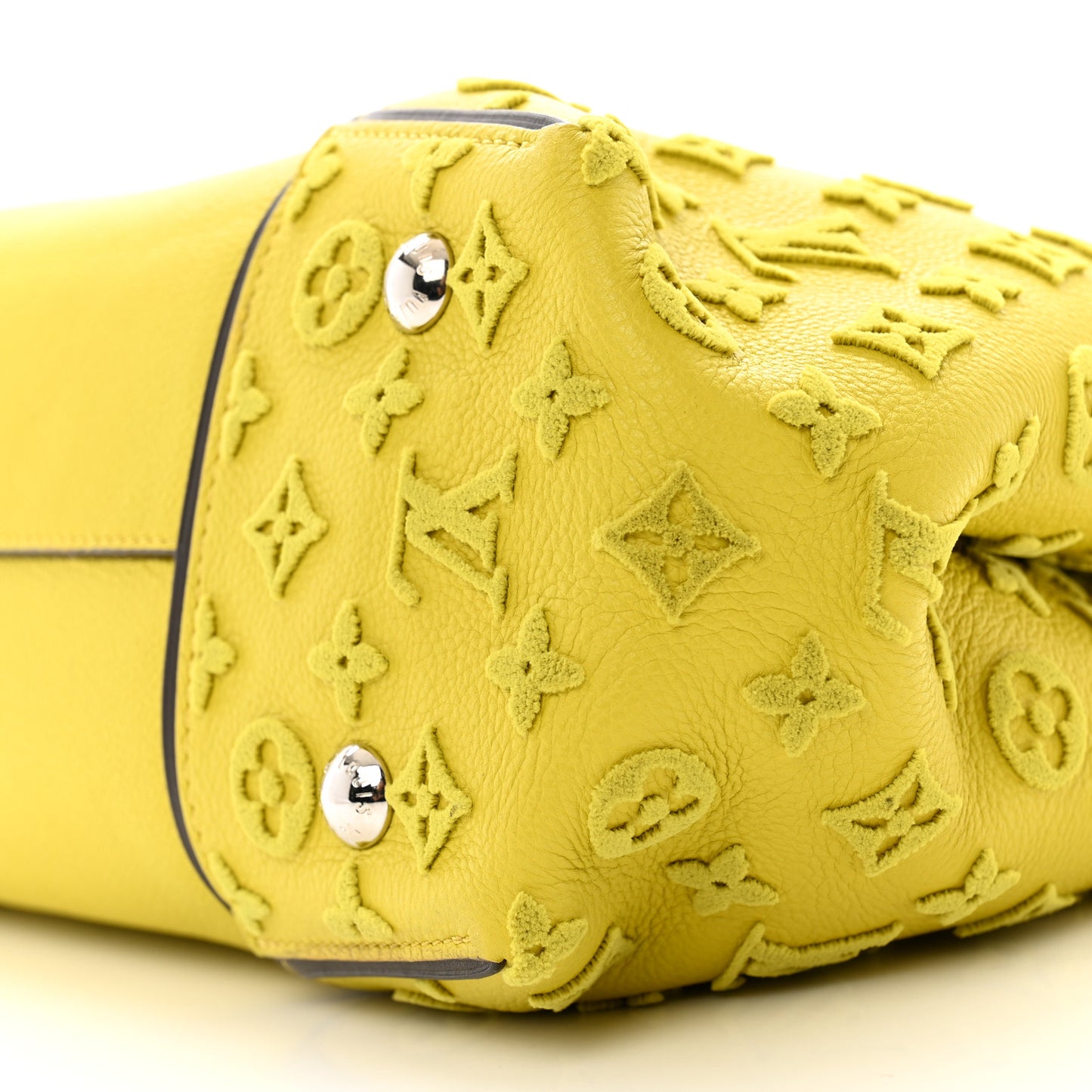 Veau Cachemire Tote W PM Pistache