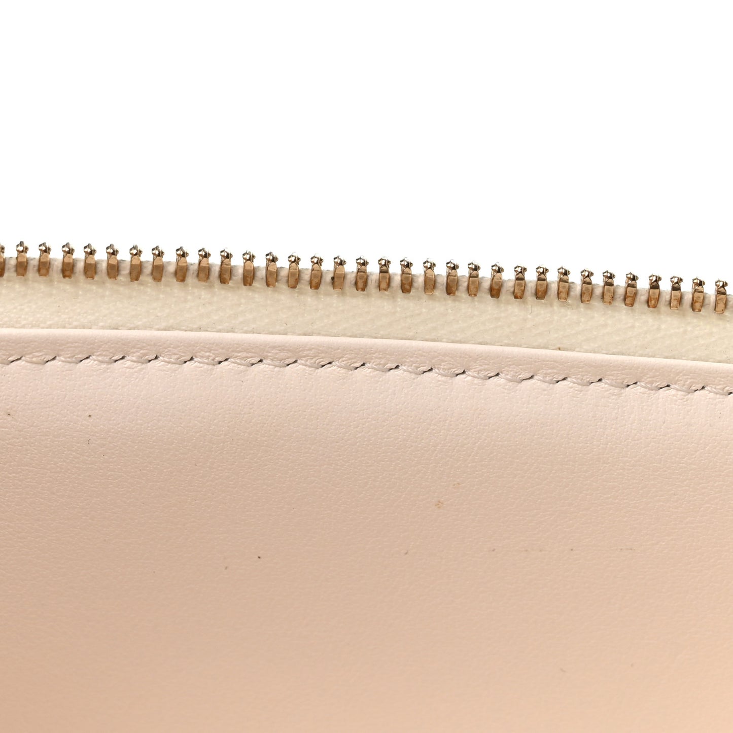 Caviar Quilted Top Handle Slim Vanity With Chain White