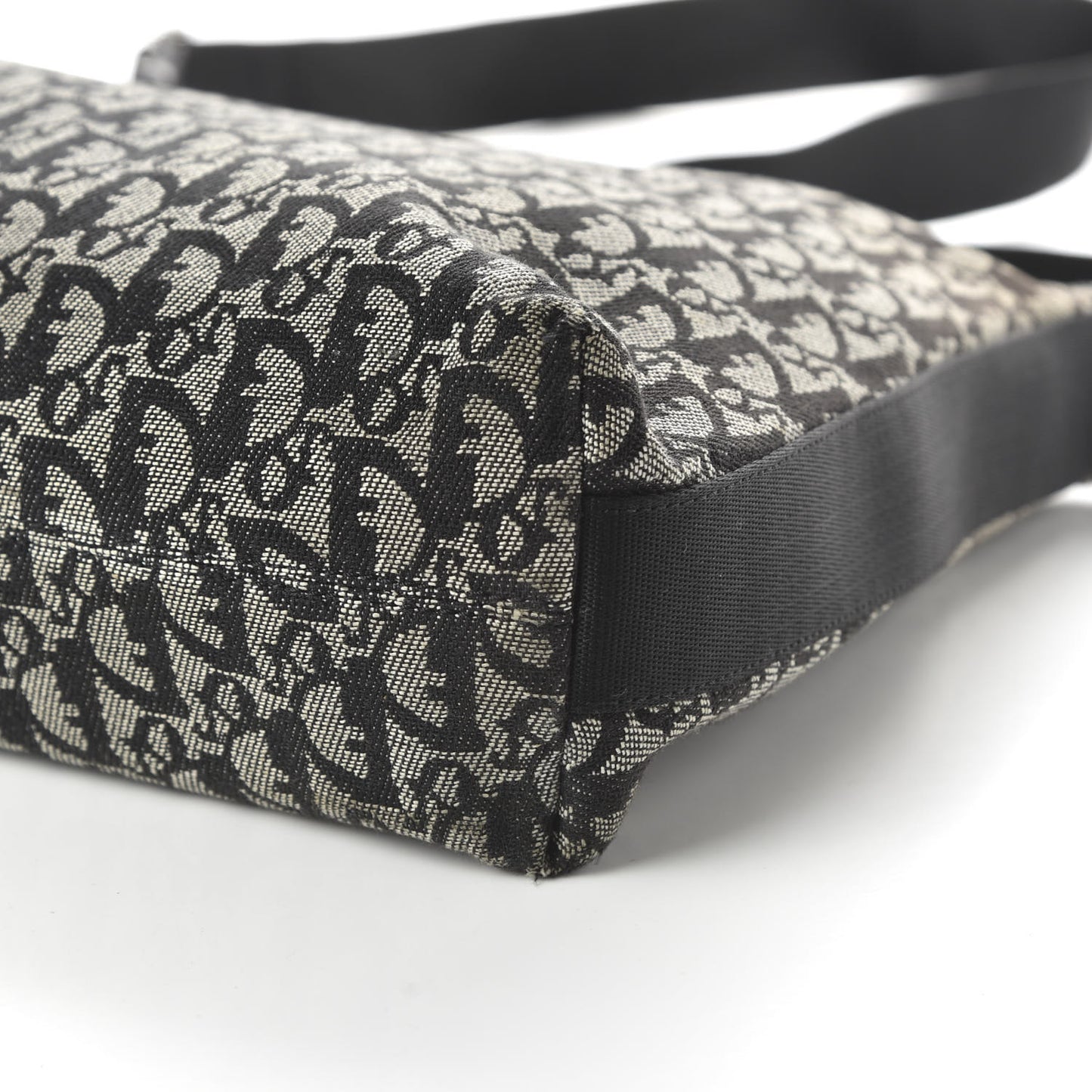 Monogram Messenger Black