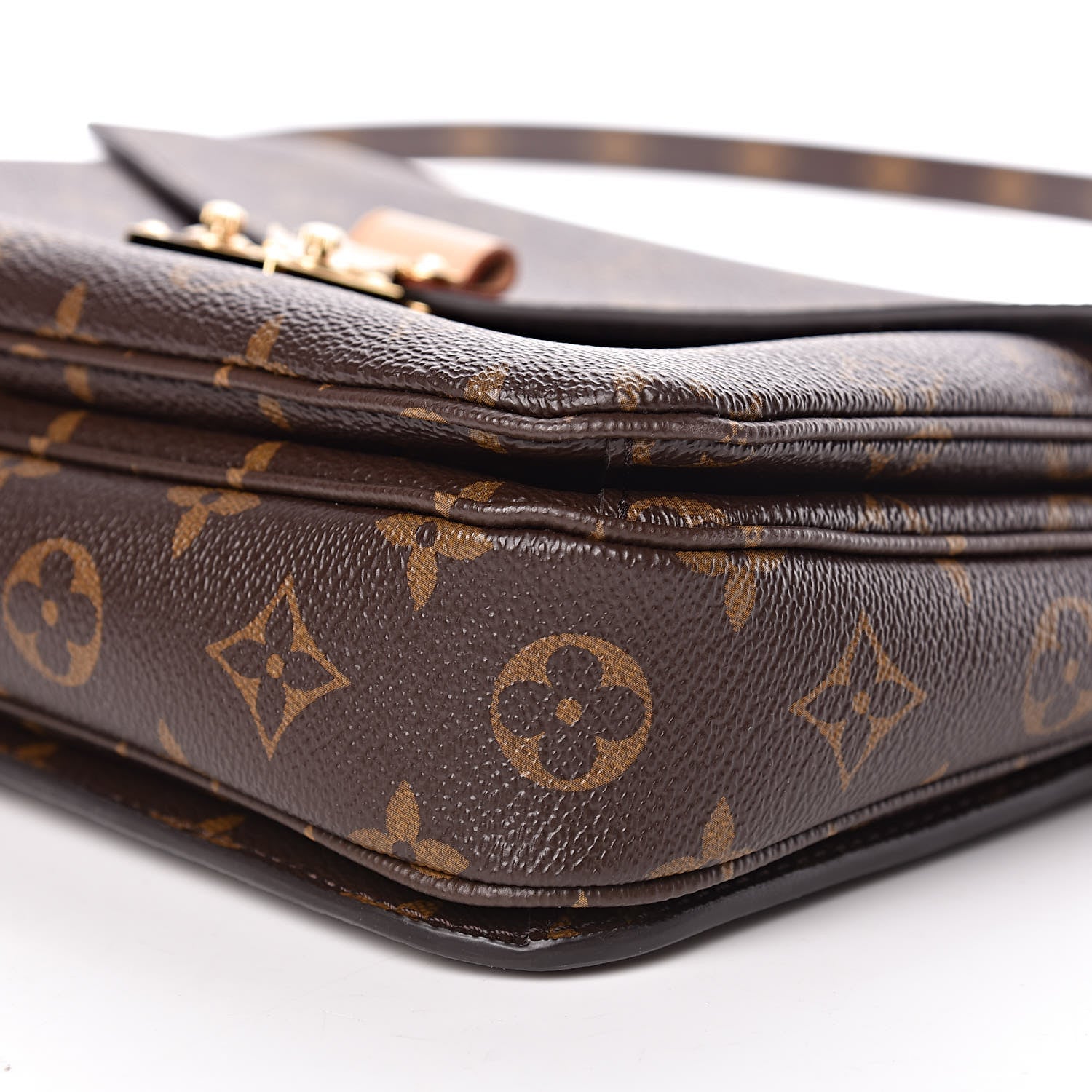 Louis Vuitton Monogram Pochette Metis 10 of 10
