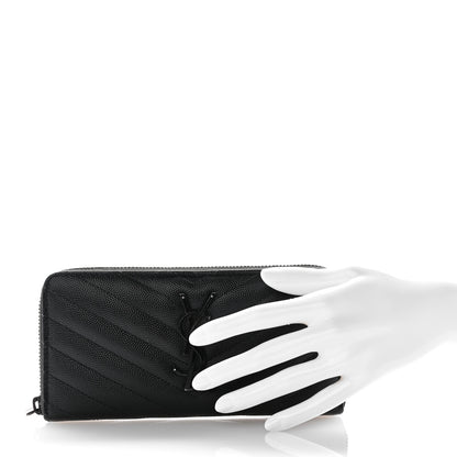 Saint Laurent Grain De Poudre Matelasse Chevron Monogram Monochrome Zip Around Wallet Black 2 of 10