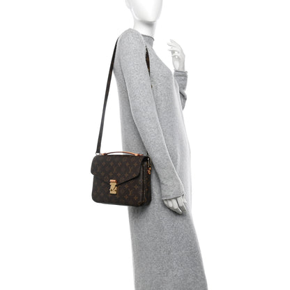 Louis Vuitton Monogram Pochette Metis 2 of 10