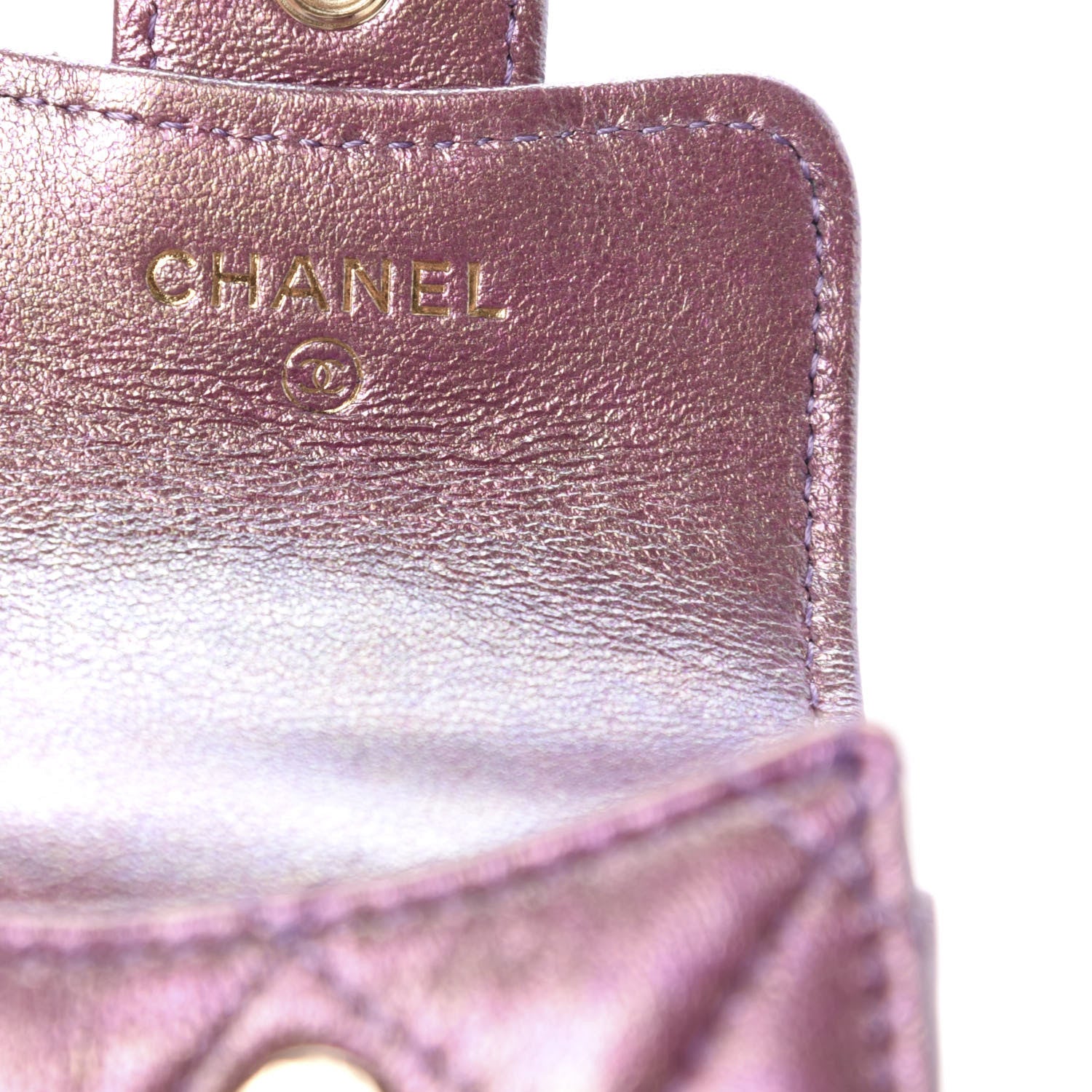 Chanel Iridescent Lambskin Quilted Airpods Pro Case Purple 4 of 7
