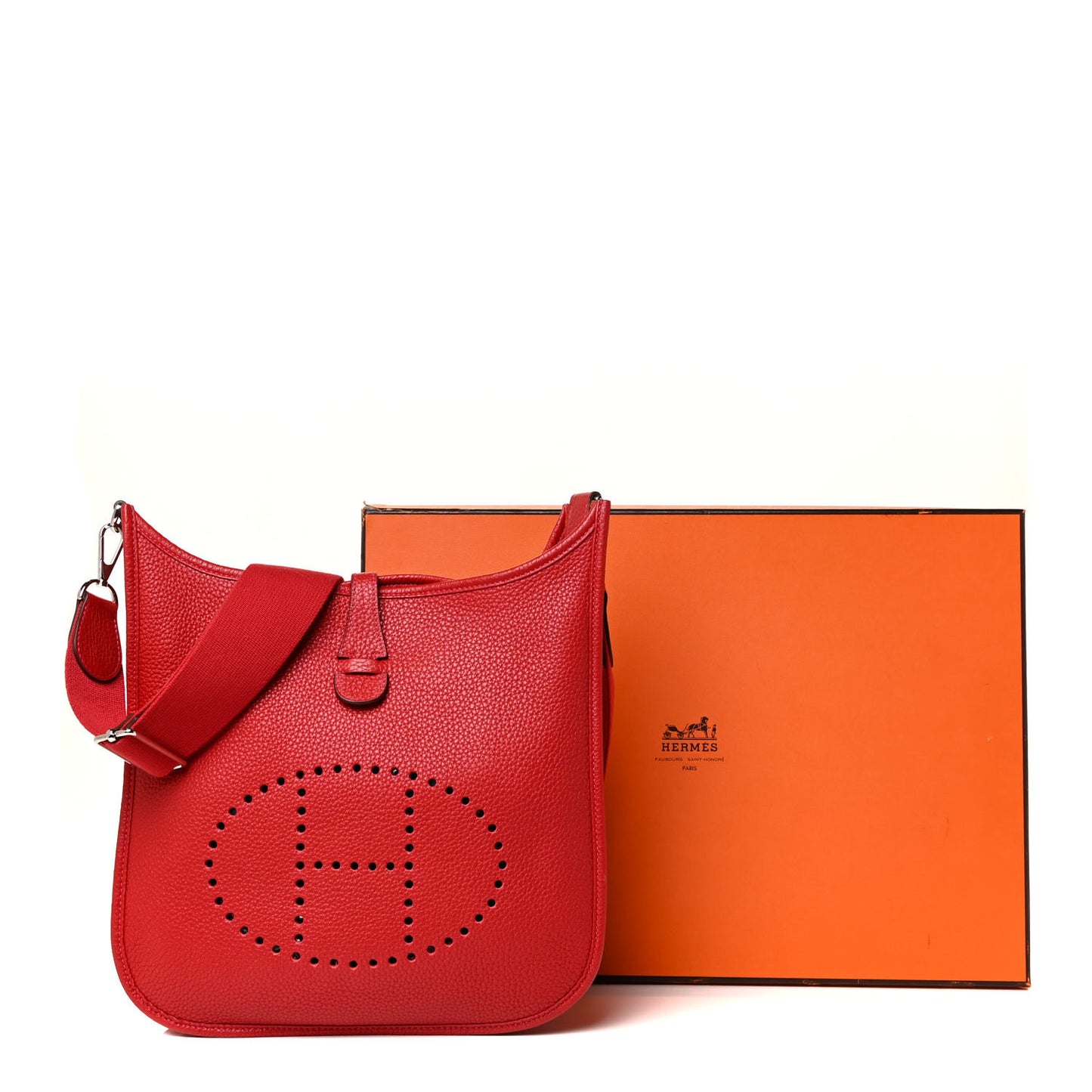Taurillon Clemence Evelyne III PM Rouge Casaque