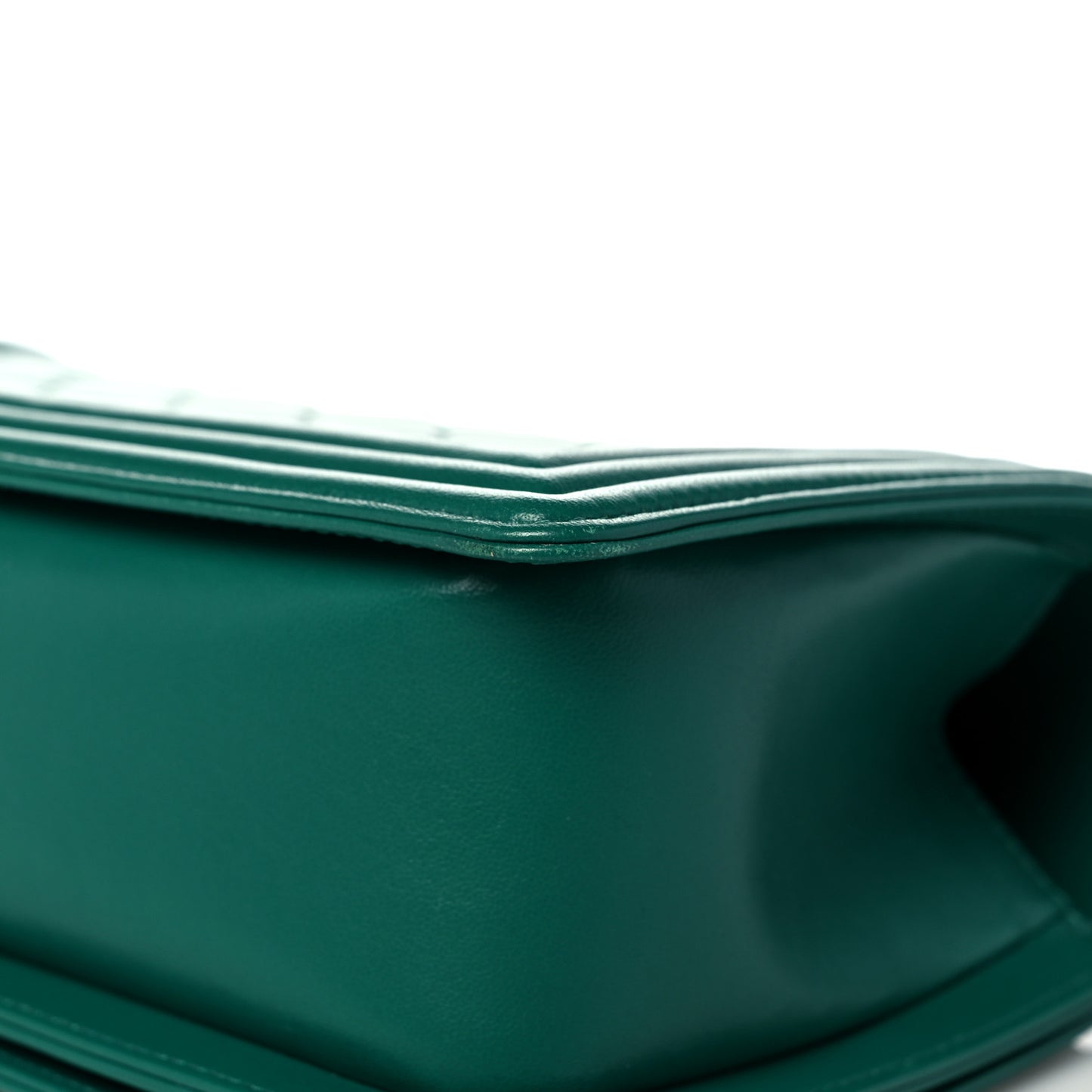 Lambskin Quilted Medium Boy Flap Green