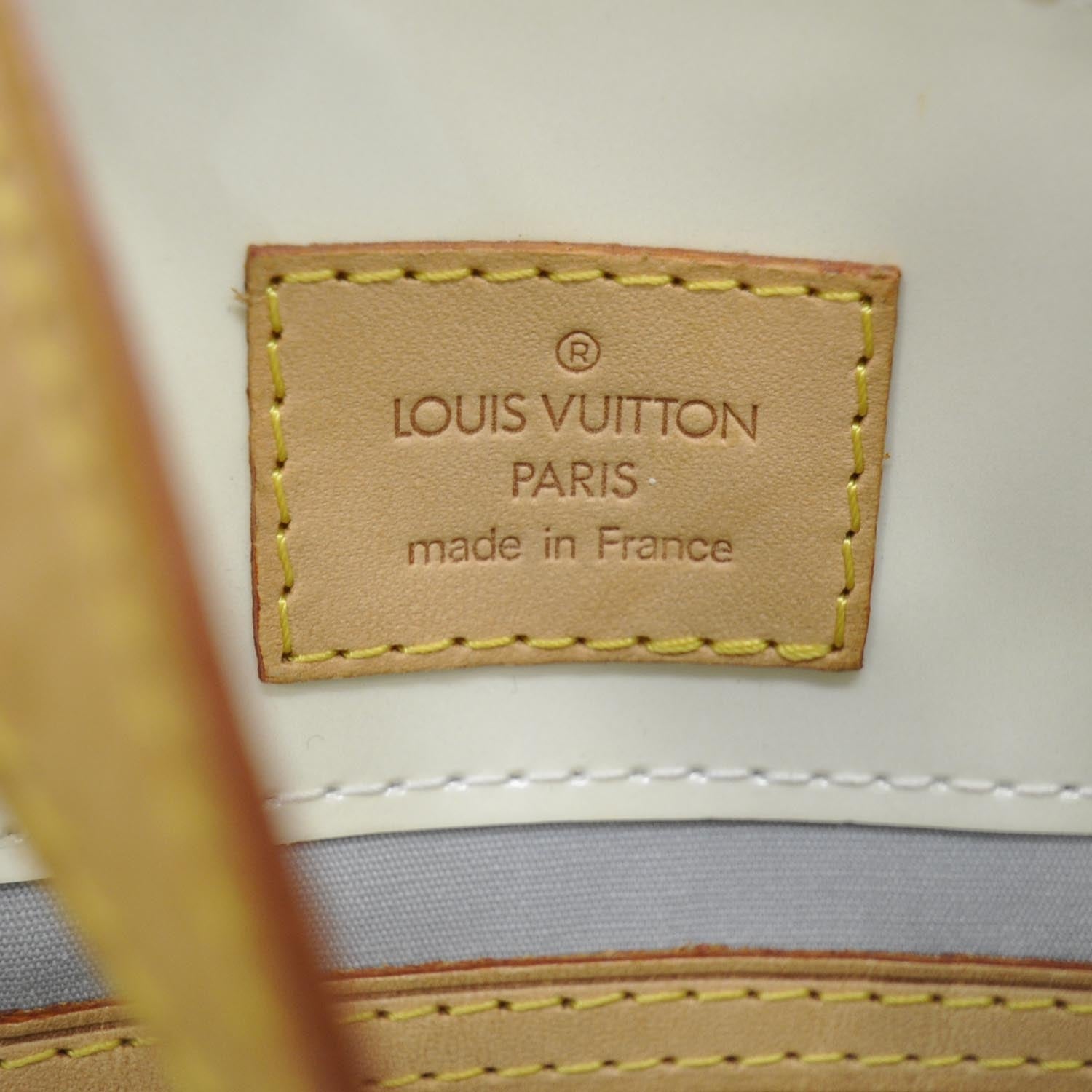 Louis Vuitton Vernis Reade PM Perle 7 of 8
