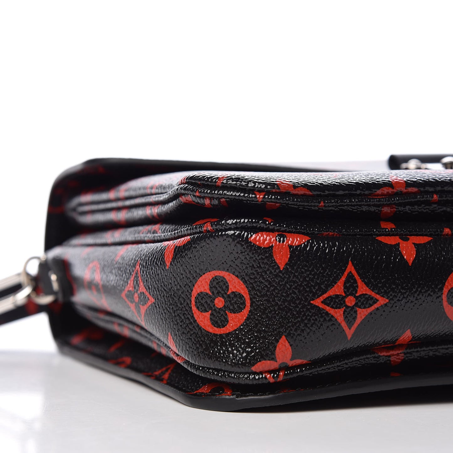 Monogram Infrarouge Pochette Metis
