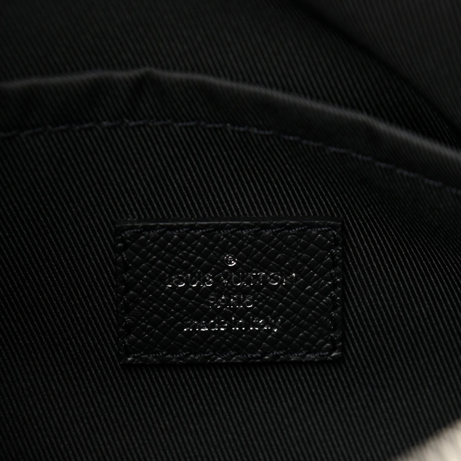 Louis Vuitton Taiga Monogram Eclipse Outdoor Messenger Black 5 of 10
