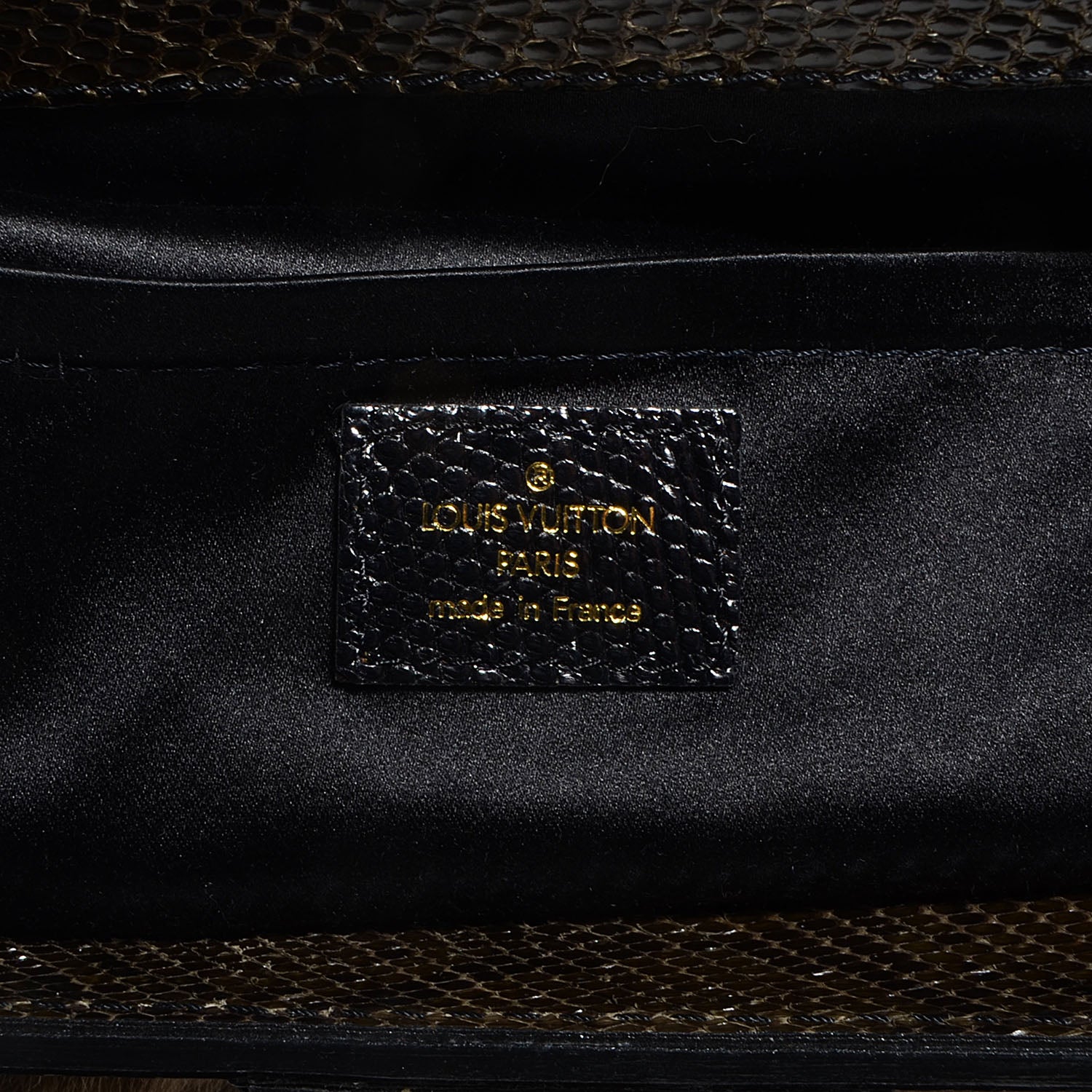 Louis Vuitton Monogram Denim Chinchilla Lizard Trapeze PM 6 of 8