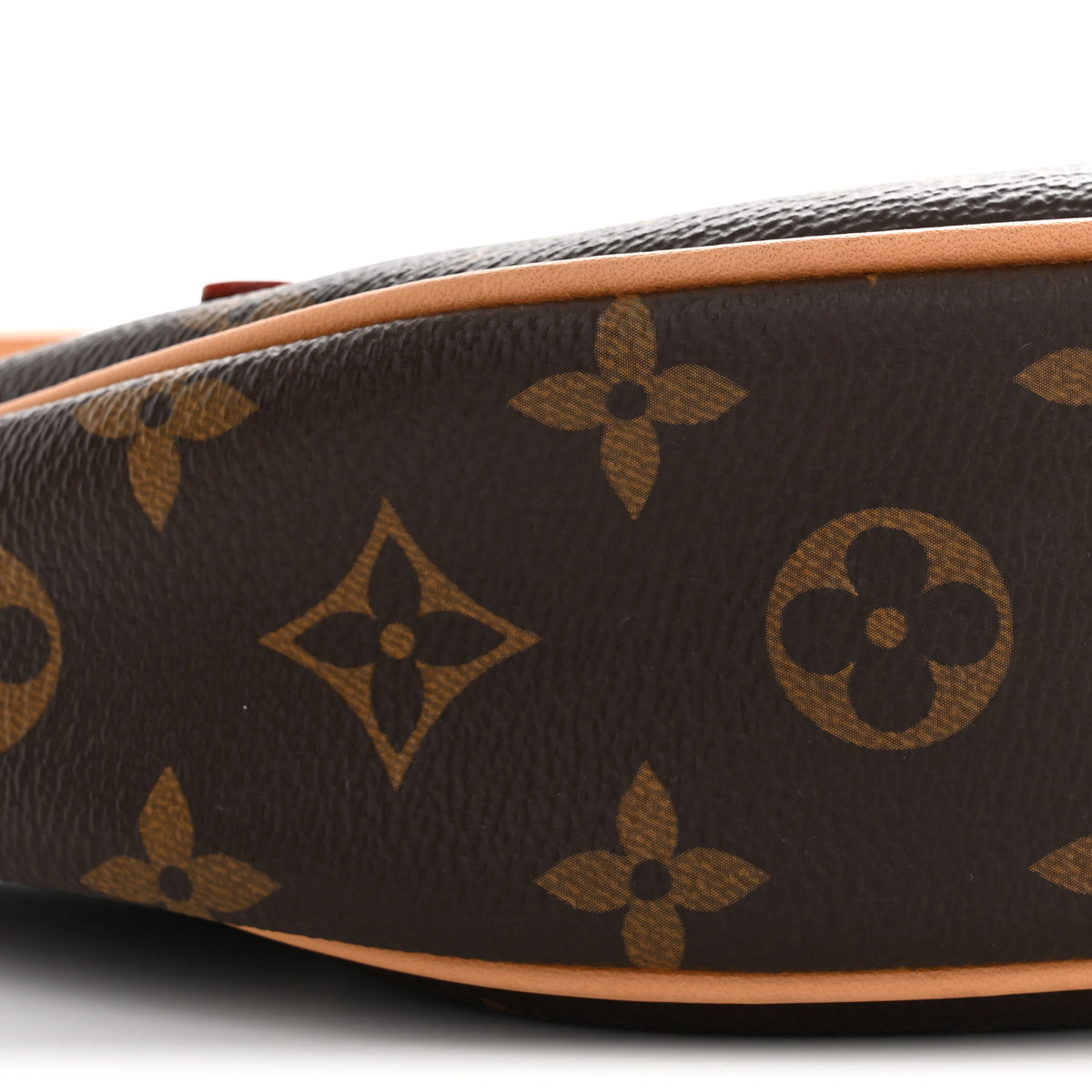 Monogram Loop