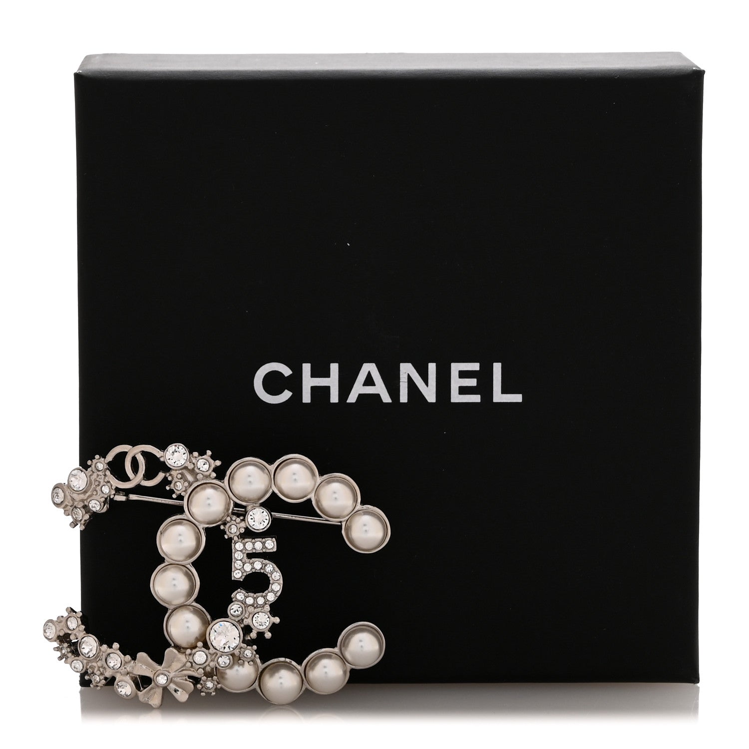 Chanel Crystal Pearl CC Star Coco Flapper Brooch Silver 4 of 4