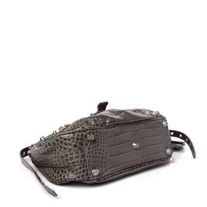 Balenciaga Extra Supple Calfskin Crocodile Embossed Medium Le Cagole Shoulder Bag Medium Grey 4 of 8