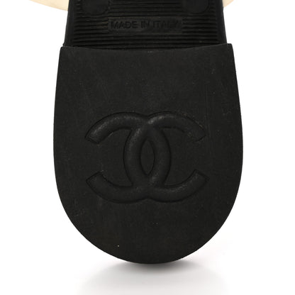 Chanel Jelly Quilted Camellia Thong Sandals 38 White Black 7 of 13