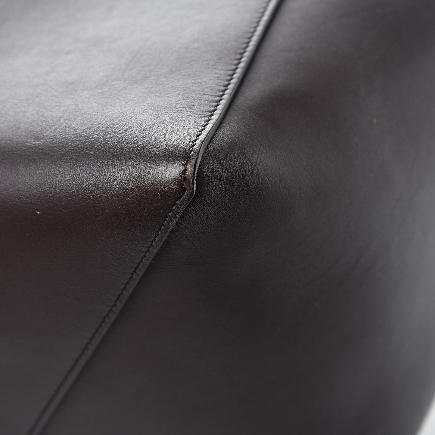 Smooth Calfskin Medium Belt Cabas Phantom Dark Brown