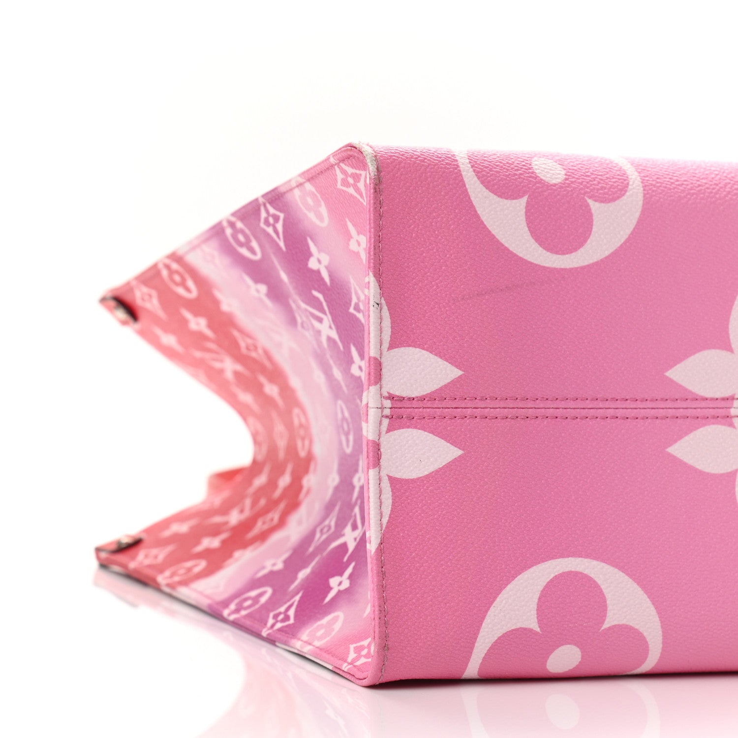 Louis Vuitton Monogram Escale Onthego GM Rouge 8 of 12