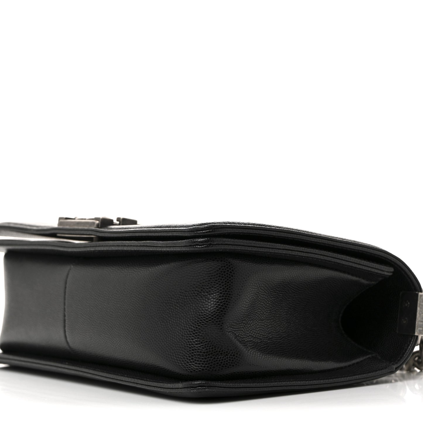 Caviar Quilted Medium Boy Flap Black