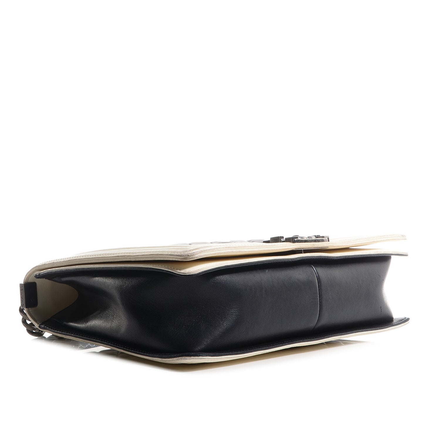 Lambskin Quilted Large Boy Flap Black White