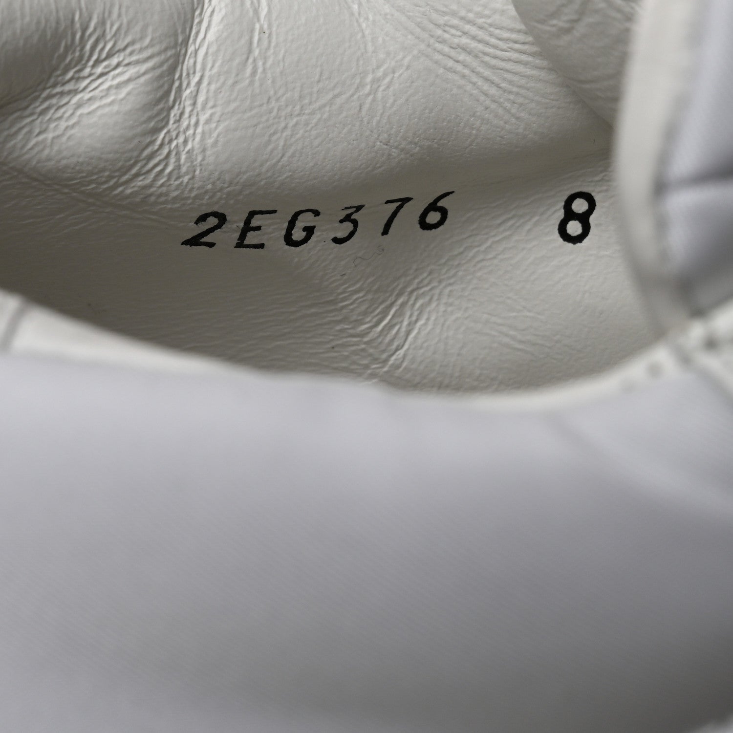Prada Re-Nylon Spazzolato Rubber Triangle Logo Macro Quilted Mens 35mm Platform Sneakers 8 White 6 of 9