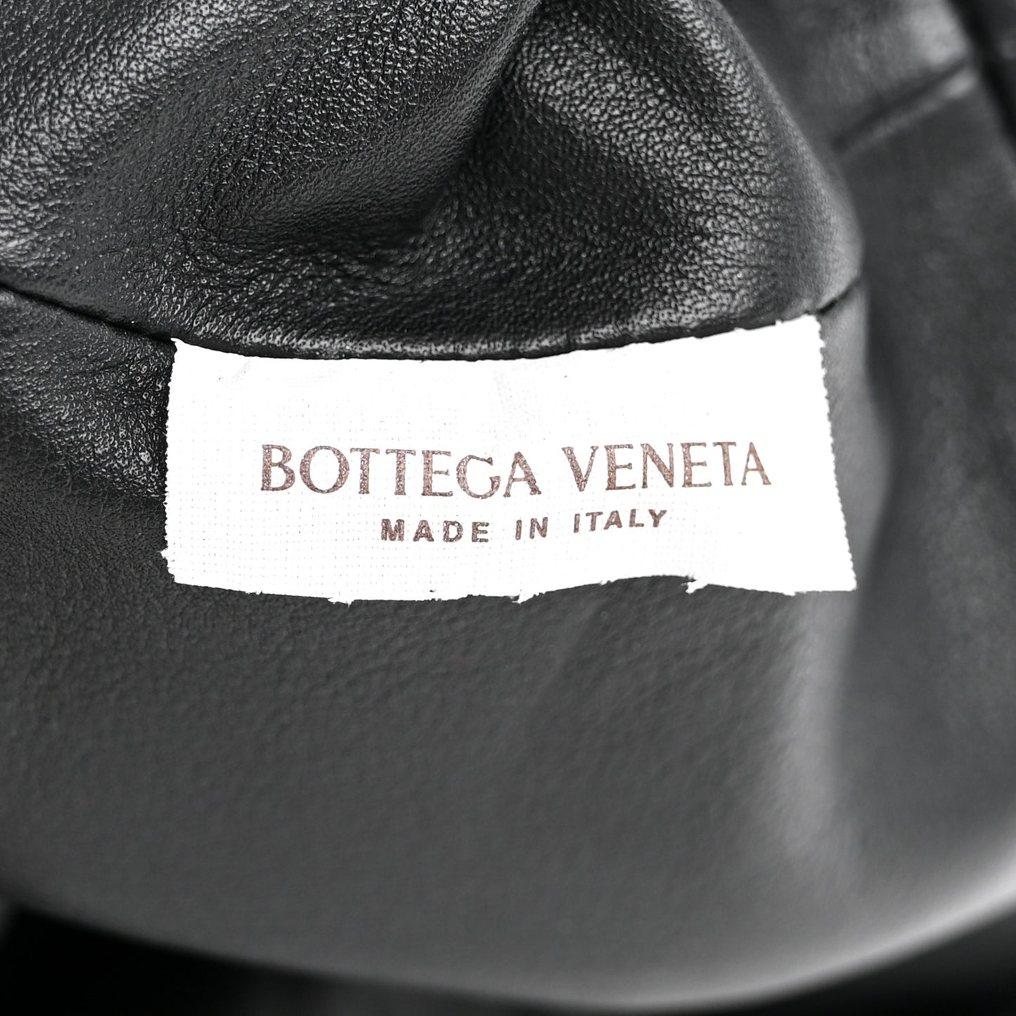 Smooth Butter Calf Teen Pouch Black
