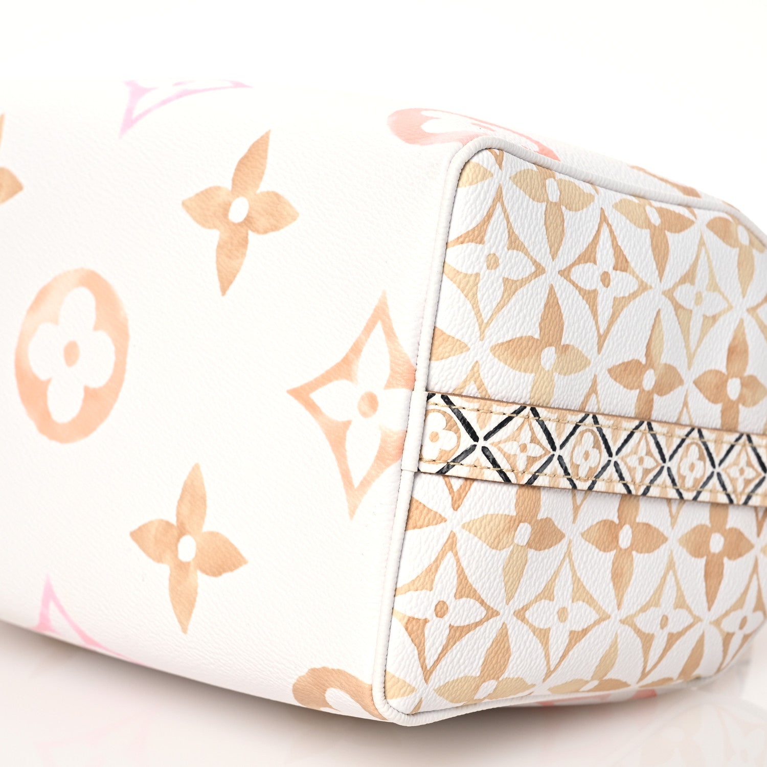 Louis Vuitton Monogram Giant By The Pool 2.0 Speedy Bandouliere 25 Beige 9 of 9